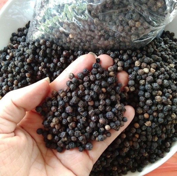 Hầm xương chớ dại cho 3 loại gia vị này vào nồi kẻo nước dùng tanh nồng, khó ăn-3