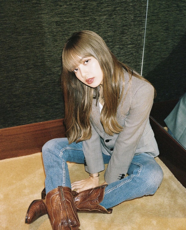 Lisa có 10 cách diện quần jeans, chị em học theo đảm bảo được khen sành điệu-9