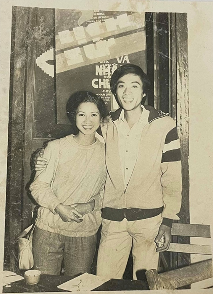 Nhan sắc kiêu sa thời trẻ của mẹ chồng Lan Hương-8