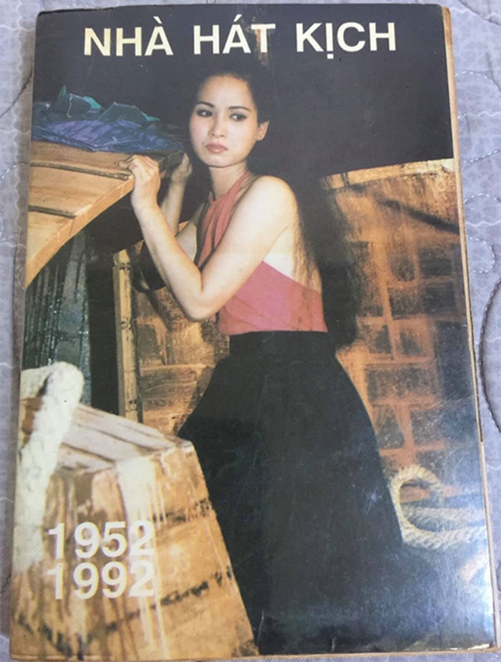 Nhan sắc kiêu sa thời trẻ của mẹ chồng Lan Hương-5