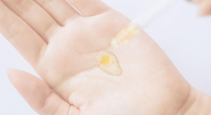 Dưỡng da trứng luộc giúp da căng mọng mà không nhờn dính-2