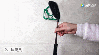 Đừng coi thường những can dầu rỗng và chai nhựa còn sót lại, chỉ cần dao kéo là có ngay những vật dụng tuyệt vời-3