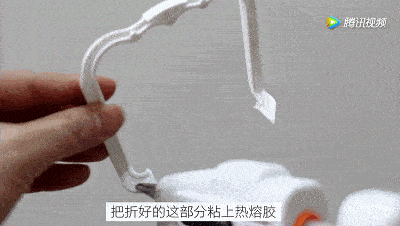 Đừng coi thường những can dầu rỗng và chai nhựa còn sót lại, chỉ cần dao kéo là có ngay những vật dụng tuyệt vời-9