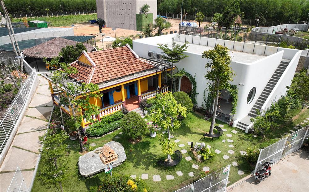 Kiến trúc sư xây nhà tránh bão cho mẹ với tường chịu lực dày 200mm, sàn bê-tông cốt thép-1