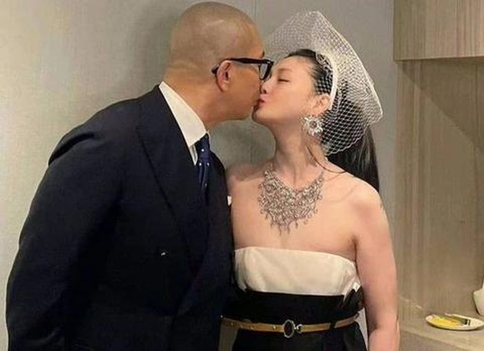 Cuộc sống hôn nhân của Từ Hy Viên-1