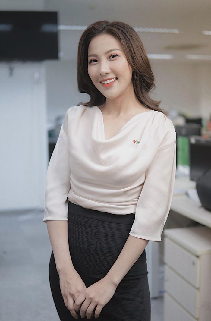 BTV Quỳnh Hoa VTV xin lỗi sau bài viết gây bão trên Facebook-2