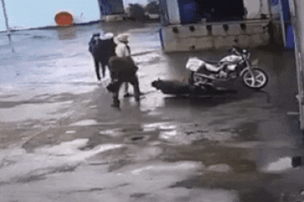 Thiếu niên bị cảnh sát đánh ở Sóc Trăng: 'Tinh thần em rất hoảng loạn'
