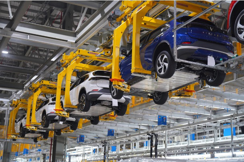 Kỹ sư ô tô - nghề ‘hot’ trên thị trường nhân sự cuối năm-3