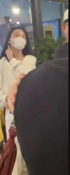 Lộ ảnh nét căng Quang Hải chụp cùng bạn gái tin đồn Chu Thanh Huyền và gia đình-5