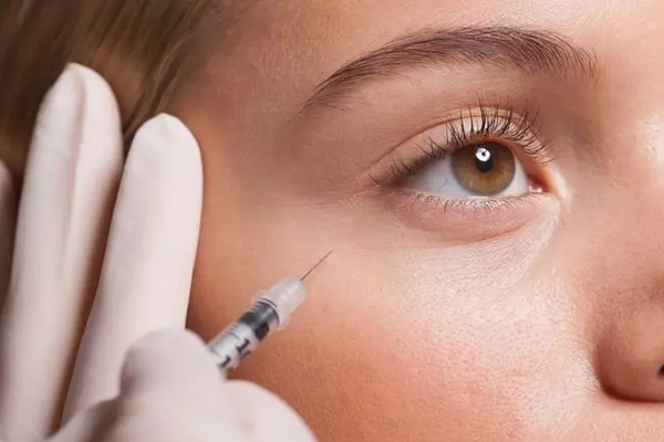 Tác hại tiềm ẩn khi 20 tuổi đã tiêm botox-2