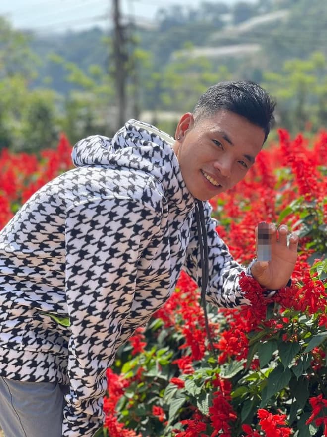 Tủn Cùi Bắp tạo hot trend hát cắt tóc hớt đầu ba giá hơn 19 triệu views-3