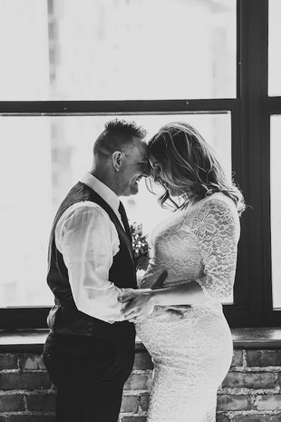 Vừa ly hôn, người phụ nữ yêu anh chàng tàn tật trên MXH chỉ vì một câu kỳ lạ!-5