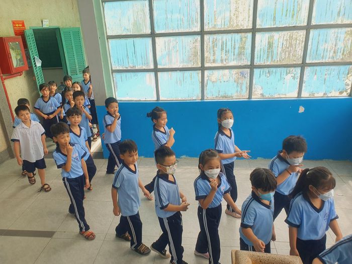 Nhà vệ sinh trường học ở TPHCM bị phụ huynh đánh giá thấp-1