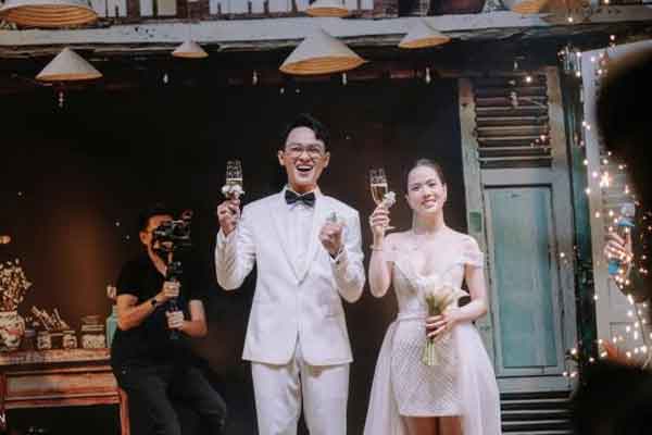 Chồng bị chê ngoại hình, vợ diễn viên Anh Tú ra mặt đáp căng-5