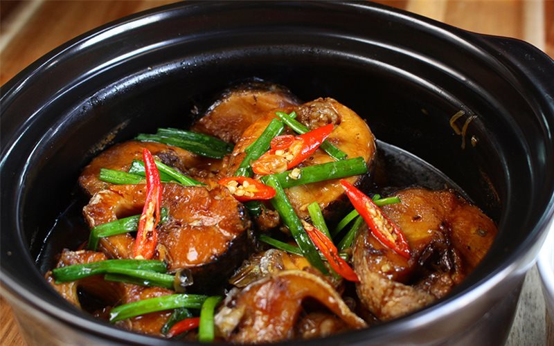 Kho cá nào cũng được, cứ làm đúng 4 điều này đảm bảo cá nhừ cả xương, đậm đà, không tanh-6