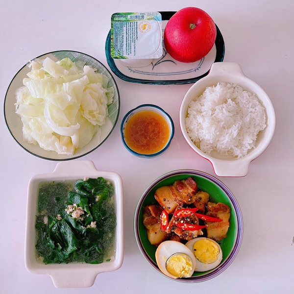 Anh chồng chỉ biết ăn và học, vợ sinh con bỗng thành ông bố đảm đang, cơm ngon canh ngọt mỗi ngày-7