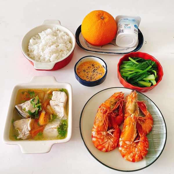 Anh chồng chỉ biết ăn và học, vợ sinh con bỗng thành ông bố đảm đang, cơm ngon canh ngọt mỗi ngày-15