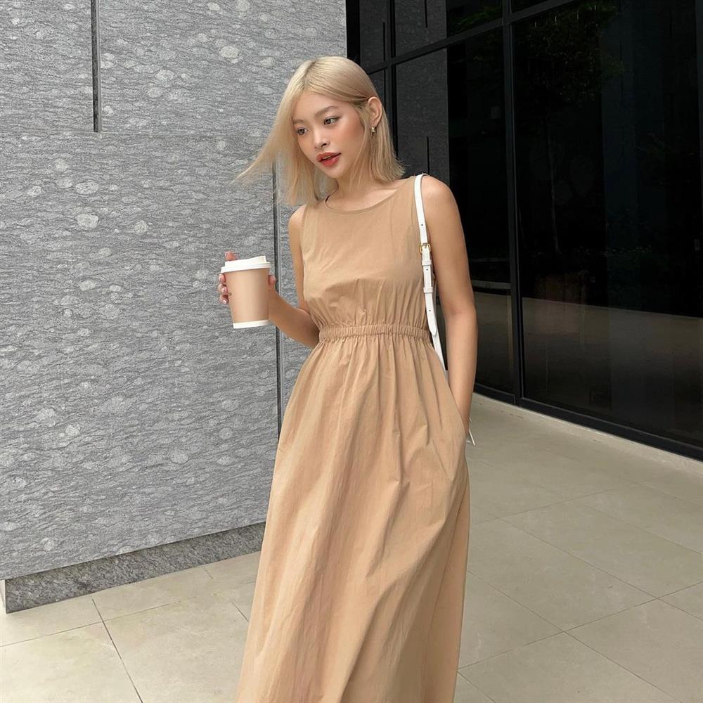 Đáng sắm nhất bây giờ là váy áo màu be, diện lên sẽ thấy không khí mùa Thu liền!-6