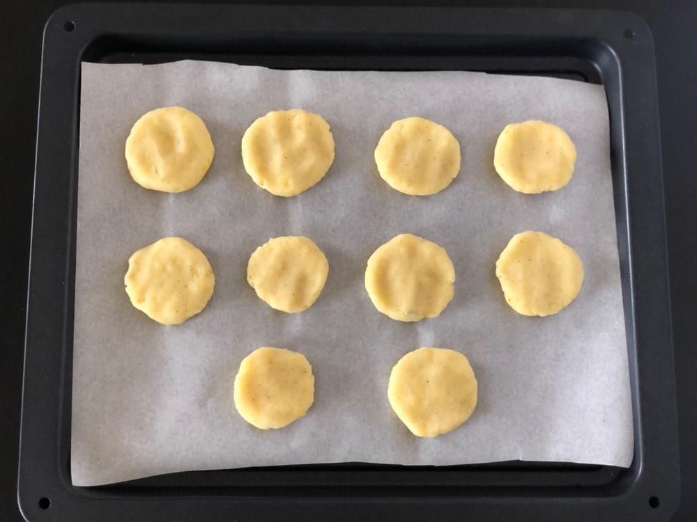 Mát trời làm bánh khoai tây thơm giòn ai ăn cũng khen ngon!-3