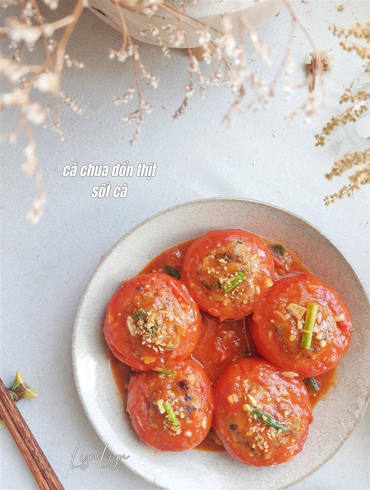 Mách bạn làm cà chua nhồi thịt nhìn đẹp, ăn ngon-3