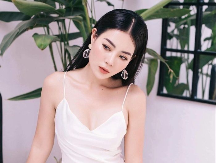 Khán giả thất vọng vì nghệ sĩ Việt quảng cáo trá hình bói tử vi-2