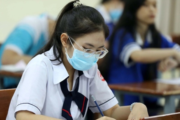 Tuyển sinh đại học 2023: Bỏ phương thức xét tuyển không phù hợp, giảm điểm ưu tiên-2