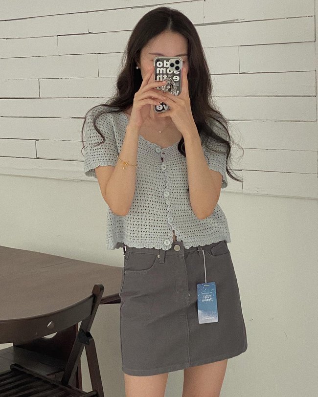 11 cách mặc áo len cộc tay trẻ trung và thanh lịch-6