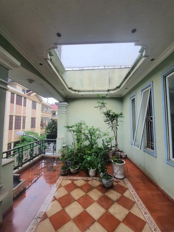 Cải tạo sân thượng thành phòng có gác lửng chỉ trong 2 tháng với chi phí rẻ-1