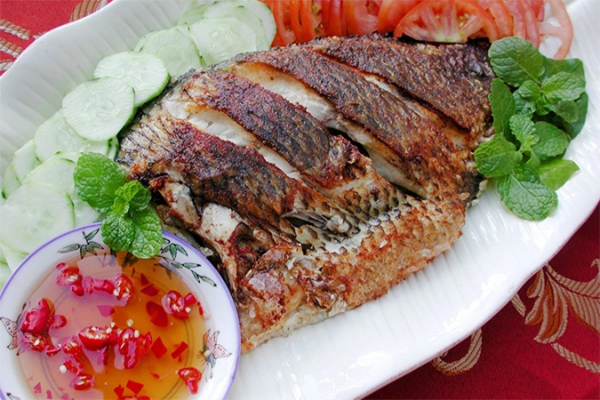 Hồng ngâm vào mùa, ngon khó cưỡng, nhưng những người sau tuyệt đối không nên ăn-5