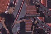 Hoa hậu Hà Kiều Anh 'vồ ếch' ngay trên sân khấu Chung kết Miss Grand Vietnam 2022