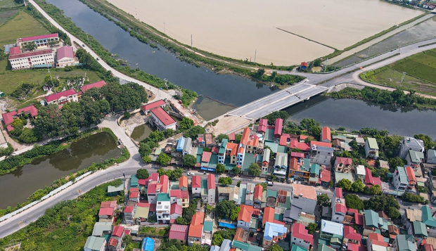 Cây cầu hơn 115 tỷ ở Hà Nội sắp hoàn thành, vì sao bị bỏ không gần 2 năm nay?-1