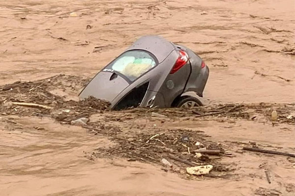 Cháu bé 4 tháng tuổi bị cuốn trôi trong lũ quét ở Nghệ An-3