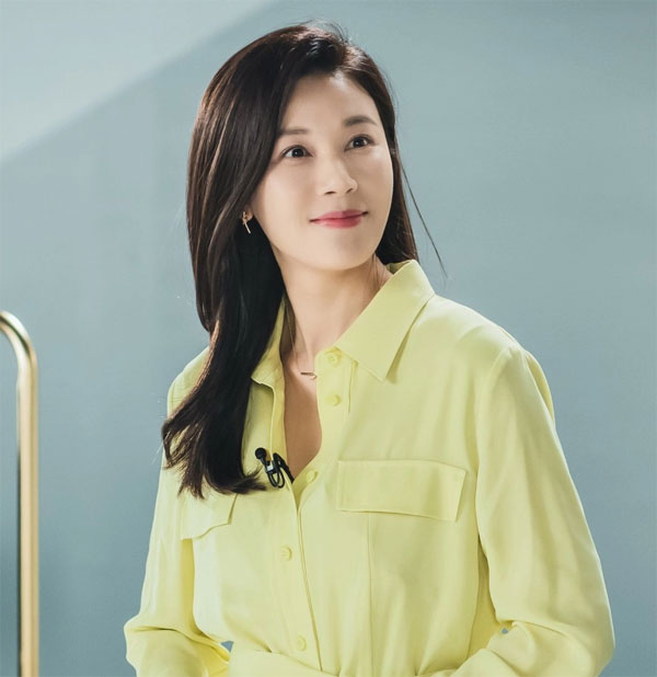 5 bí kíp chăm sóc da, ngừa lão hóa từ dàn chị đẹp đình đám Hàn Quốc-1