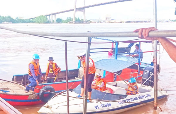 Vụ sập sàn thi công ở cầu Mỹ Thuận 2: Khó tìm người mất tích-2