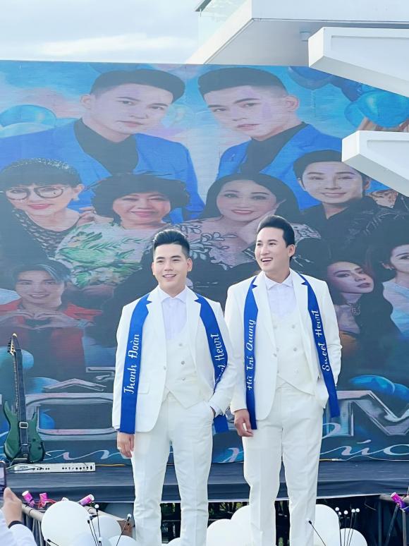 Hà Trí Quang và nửa kia mừng tân gia biệt thự siêu hoành tráng, dàn sao nô nức chúc mừng-1