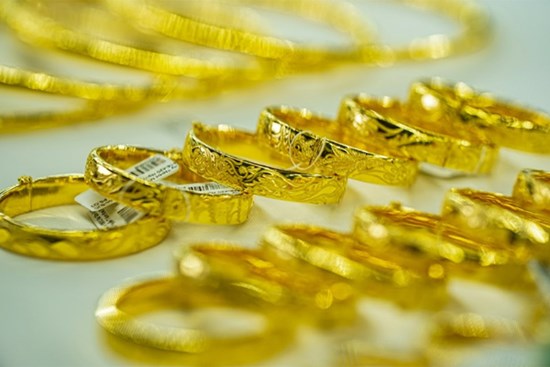 Giá vàng hôm nay 3/10: Vàng tăng giá, thoát nỗi lo bị bán tháo