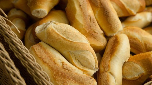 Giá bánh mì ở châu Âu đang ở mức cao nhất-2