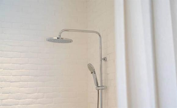 Bạn có đeo trang sức vàng mỗi ngày không? Nhớ cởi ra khi gặp 4 tình huống này, nếu không sẽ càng ngày càng hao mòn-2