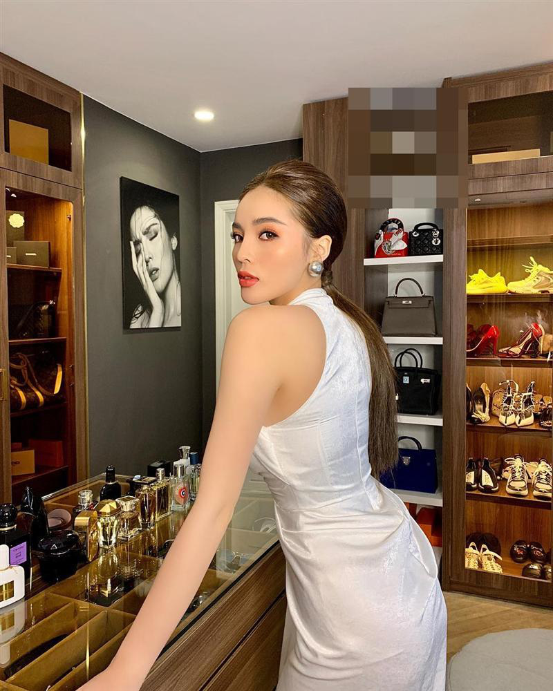 Cơ ngơi toàn mùi tiền của Hoa hậu Kỳ Duyên, ban công được biến tấu thành khu vườn xanh mướt-10