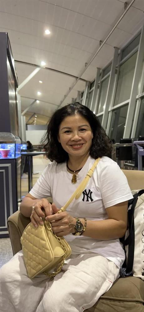 Thăm căn hộ của Quang Hải ở Pháp, có gì mà quản lý phải nổi da gà?-10