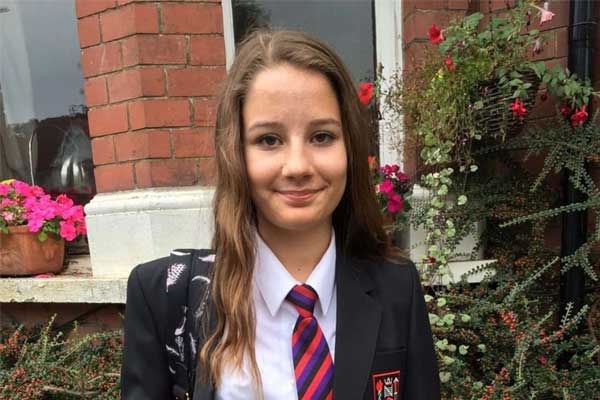 Mạng xã hội giết chết một cô gái 14 tuổi như thế nào-1