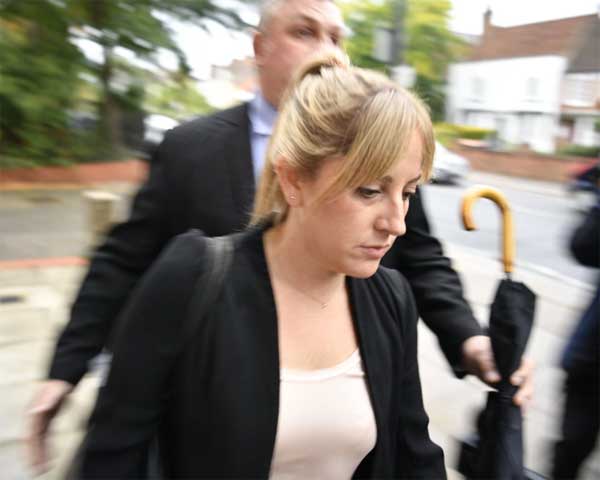 Mạng xã hội giết chết một cô gái 14 tuổi như thế nào-3