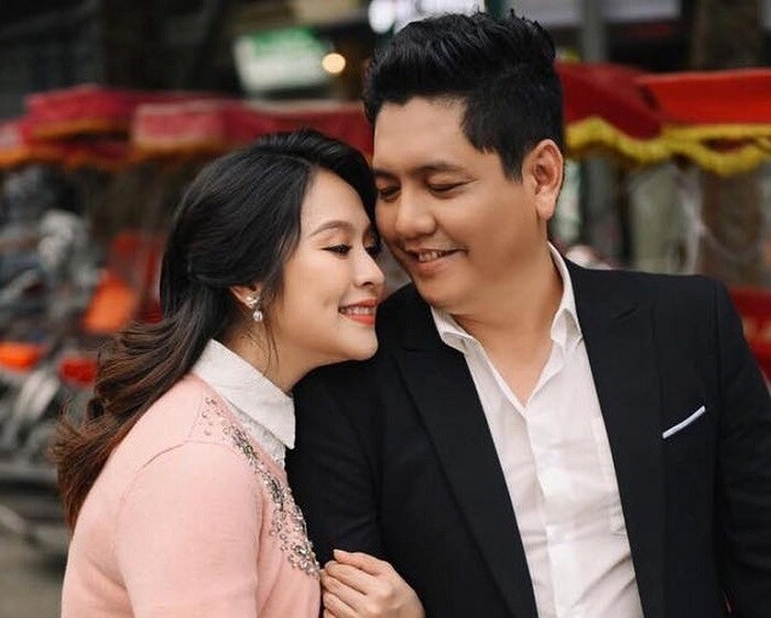 Ngắm trọn tổ ấm của nam đạo diễn cấm cửa vợ không được dao kéo-2