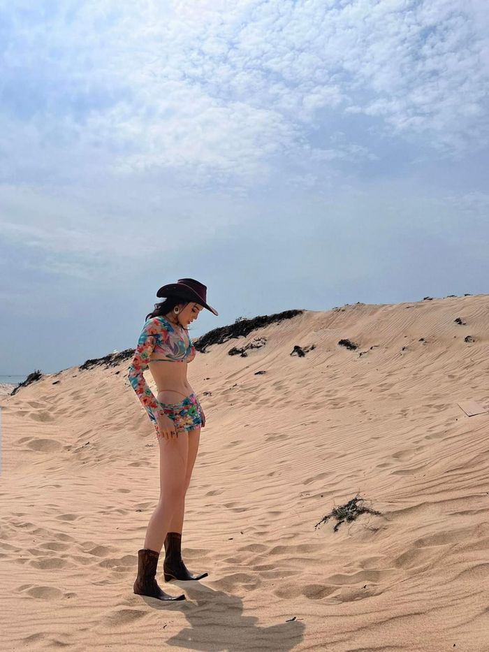 Hoa hậu Nguyễn Cao Kỳ Duyên lại gây sốt với bikini-9