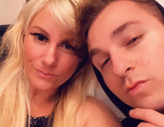 Người phụ nữ 36 tuổi mê đắm bạn trai ít hơn 9 tuổi, tiết lộ bí quyết lấy lòng gây tranh cãi!-2