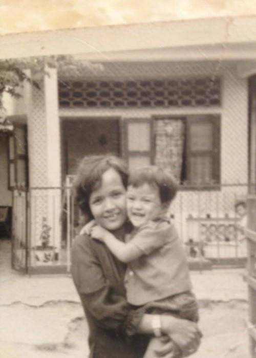 Đàm Vĩnh Hưng ngày bé và con ruột giống nhau như đúc-9