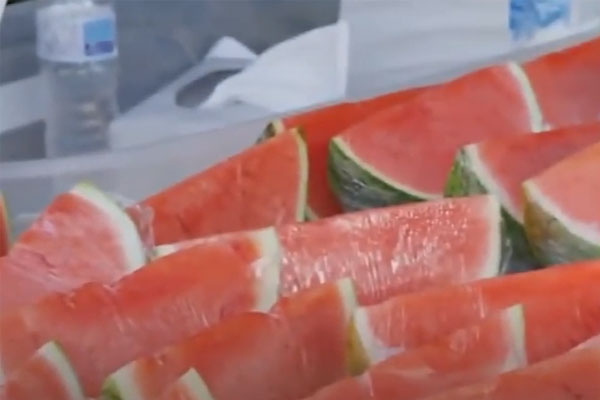 Những thực phẩm đại kỵ với dưa hấu, tuyệt đối không ăn chung kẻo ngộ độc, suy nhược lá lách-3