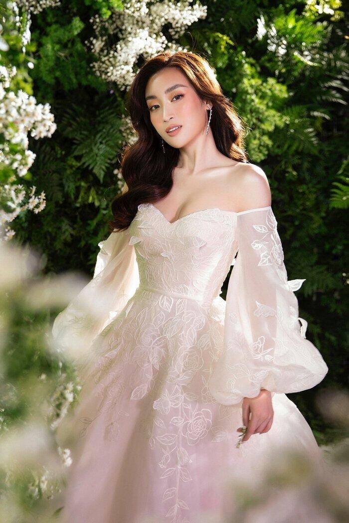 Lộ ngày cưới chính thức của Đỗ Mỹ Linh và con trai bầu Hiển-1