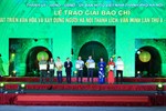Trao Giải báo chí về Phát triển văn hóa và xây dựng người Hà Nội thanh lịch, văn minh lần thứ V - năm 2022