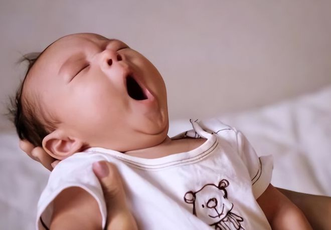 Nguyên tắc 3-3-4 khi chăm sóc trẻ sơ sinh, bố mẹ yêu con nhất định nên ghi nhớ-1